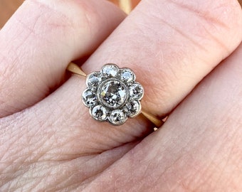 Antique 1920s 18ct Gold & Platinum 0.44ct Diamond Flower Cluster Ring
