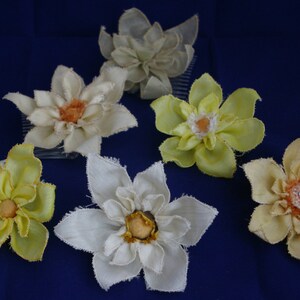 Large machine embroidered flowers, for hair or buttonholes. Textile bouttonieres or bouquets image 7