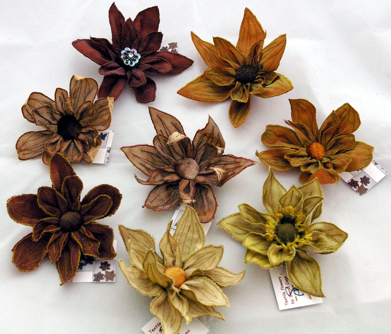 Large machine embroidered flowers, for hair or buttonholes. Textile bouttonieres or bouquets image 5