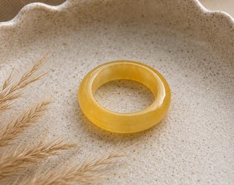 Honigbernsteinfarbener Ring, poliertes goldgelbes breites Band, auffälliger minimalistischer Statement-Ring, Ringgröße: US 7, UK N1/2