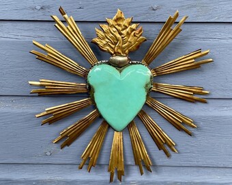 Handcrafted Tin Sacred Heart: Mexican Folk Art Wall Decor