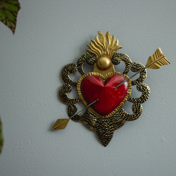 Sacred Heart | Arrow | Catholic Heart | Milagro | Mexican Folk Art | Home Decor | Wall Decor | Unique Gift Idea | Romantic Gift Idea