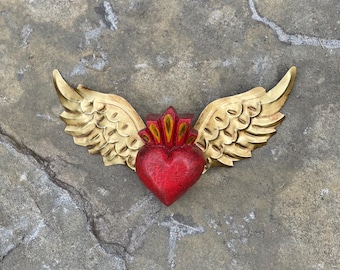 Handcrafted Tin Sacred Heart: Mexican Folk Art Wall Decor