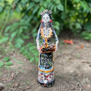 Handcrafted Abuela Statue: Mexican Folk Art Decor (15 inch)
