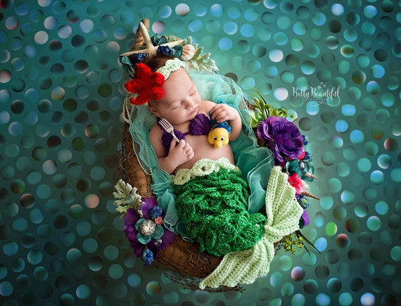 Fantasias de Sereia Ariel: 60+ Modelos & Fotos Lindas!  Baby girl  pictures, Newborn mermaid, Newborn photoshoot