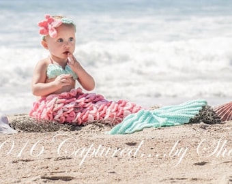 Custom Crochet Newborn Mermaid Outfit, Baby Photo Prop