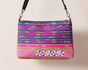 Crossbody bag | Printed Preorder | Ships in 3 weeks or less hmongcreations.etsy.com