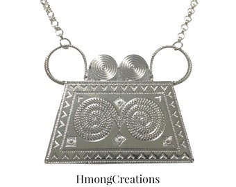 A1 Money 3 Hmong necklace - adam - Phiaj necklace - 30 inches hmongcreations.etsy.com
