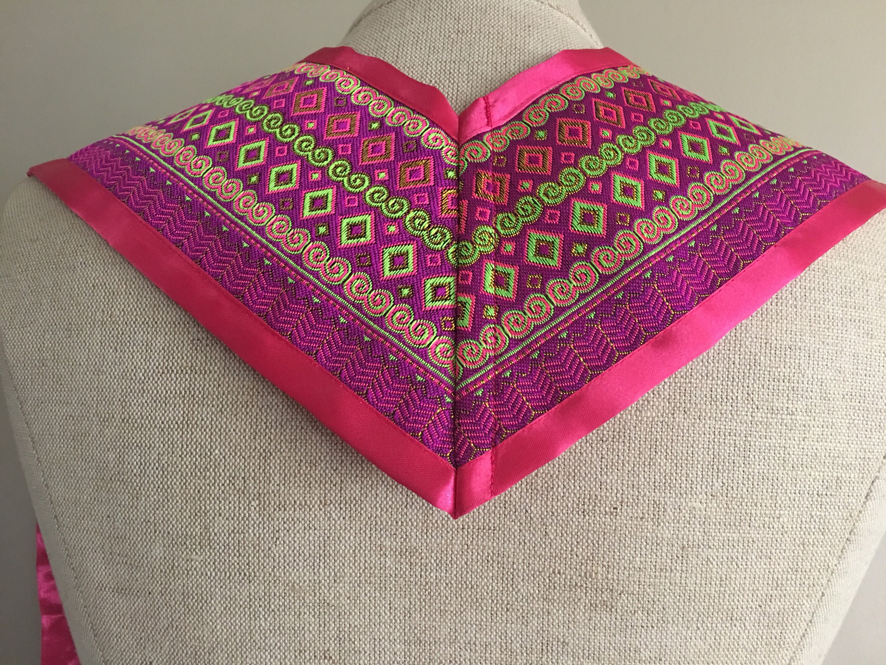 A90|d49.99-hmong Graduation Stole - Hmongstoles.com - Lined+coins ...