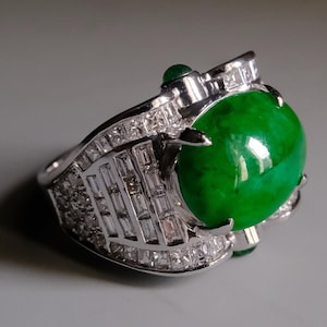 Mens Art Deco Jade Ring 18k