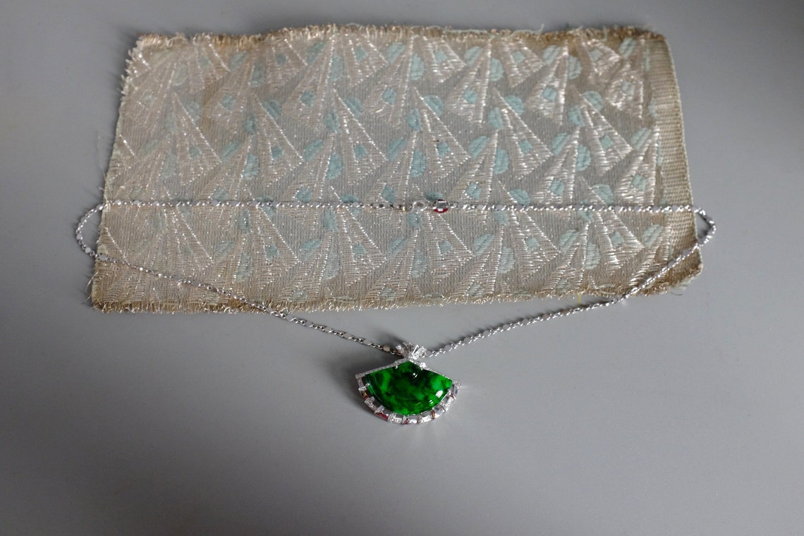 18k Carved Jade Fan Pendant Necklace Etsy