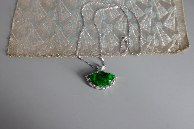 18k Carved Jade Fan Pendant Necklace Etsy
