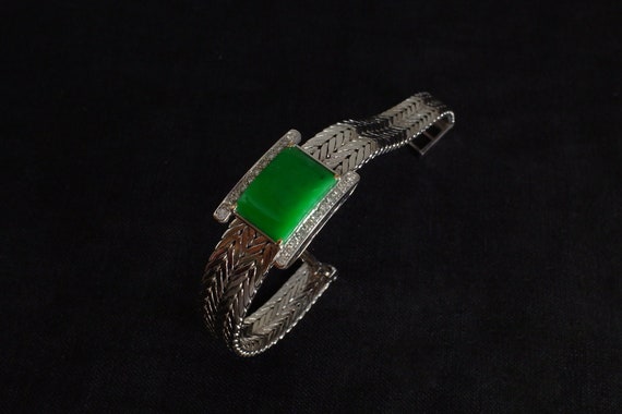 GIA Green Jade Omega Bracelet 18k Modernist