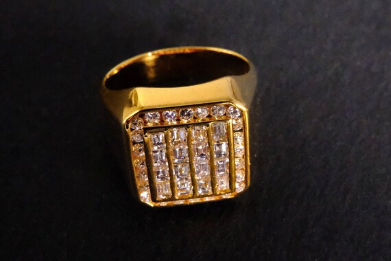 Anello oro shop uomo quadrato