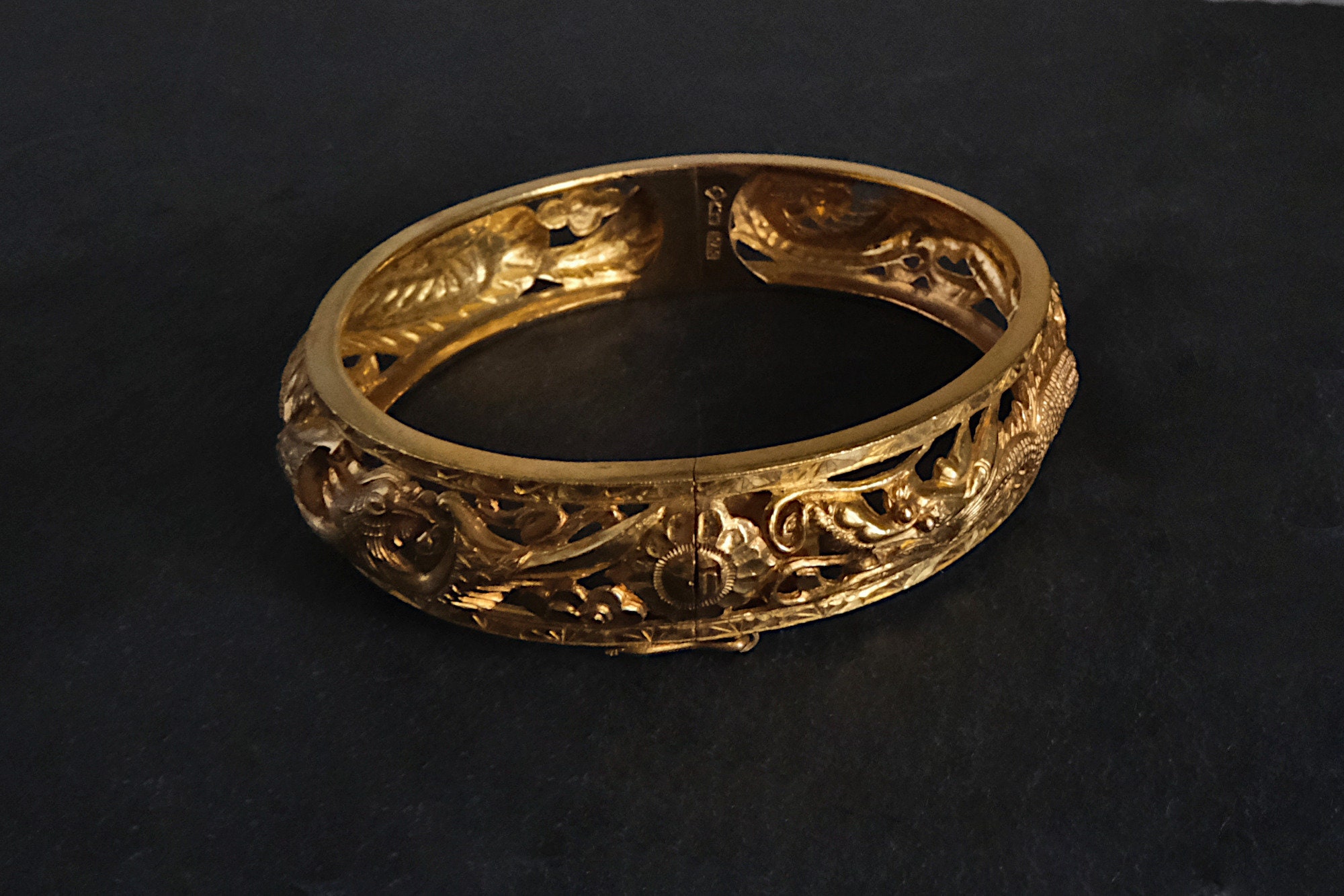 19th Century Dragon Phoenix Carved Gold Bangle Antique 22k 19th Century Dragon Phoenix Carved Gold Bangle Antique 22k