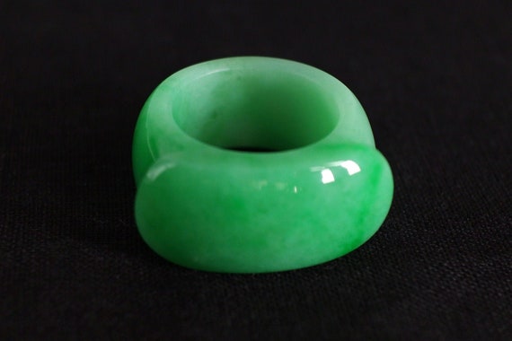 Green Jadeite Jade Saddle Ring Type A