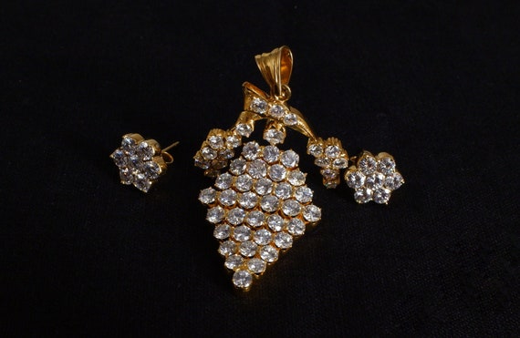 5ctw Antique Diamond Pendant 20k Chinese - image 5