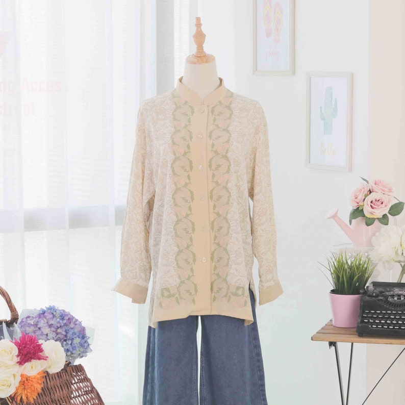 Vintage Blouse VB1076