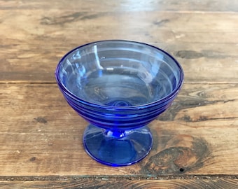 Set of 6 Blue Glass Moderntone Hazel Atlas Dessert Cups/Coupe shaped Pedestal Blue Custard, Ice-Cream Cups