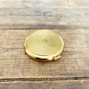 Vintage Fading Gold Tone Metal Simplistically Designed Compact/Vintage Vanity Décor/Collectible Purse Mirror/Vintage Makeup Mirror