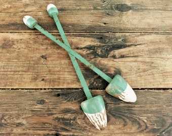 Vintage Classic Green and White Wooden And Metal Banded Shoe Stretchers/Old Shoe Stretchers
