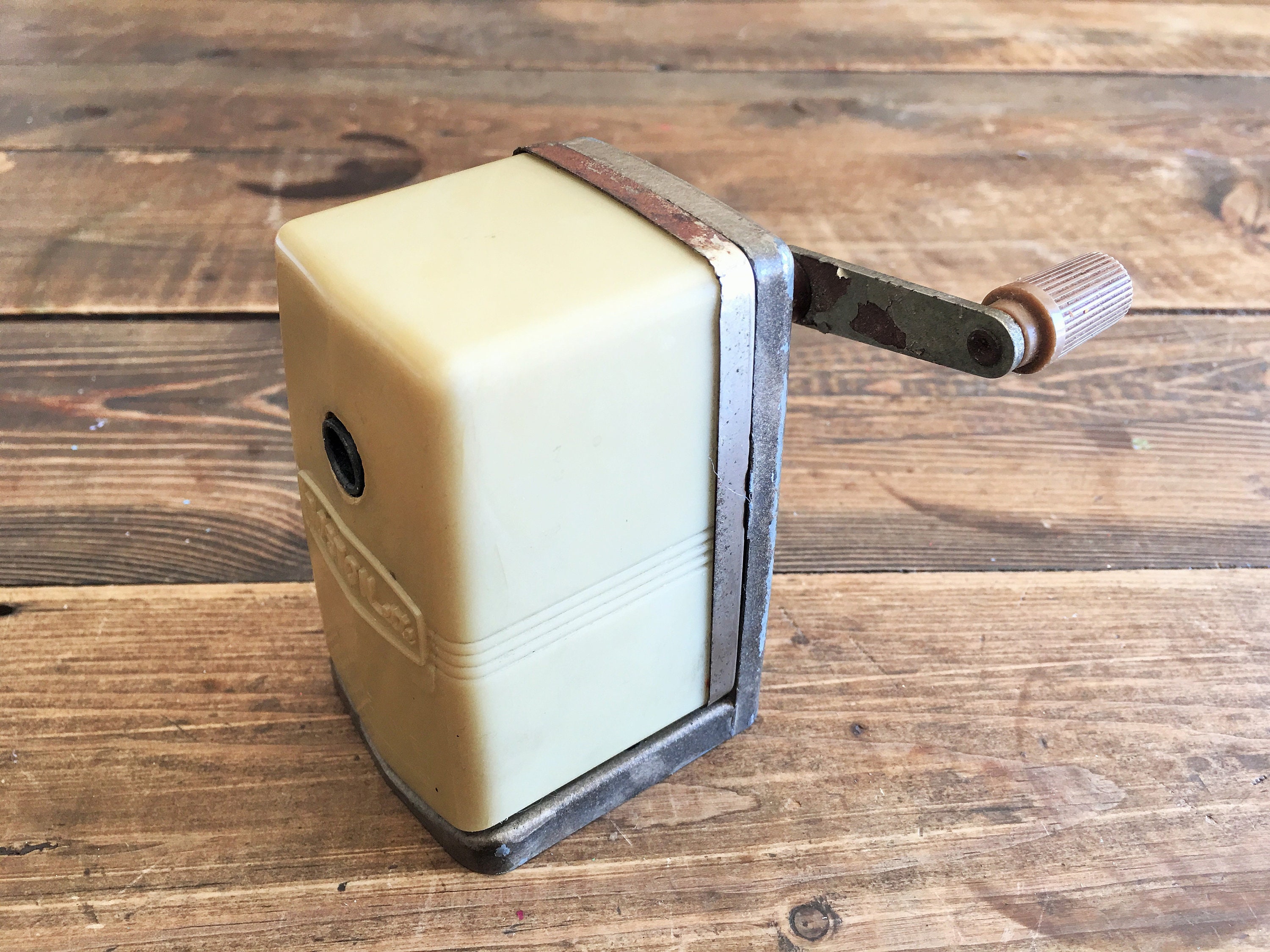 Vintage Manual Pencil Sharpener/retro Table Etsy