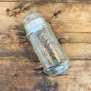 Vintage Clear Glass Planters Peanuts Jar with Lid Clear Glass Canister Jar Glass Kitchen Storage Old Peanut Jar Planters Peanut Lover Gift
