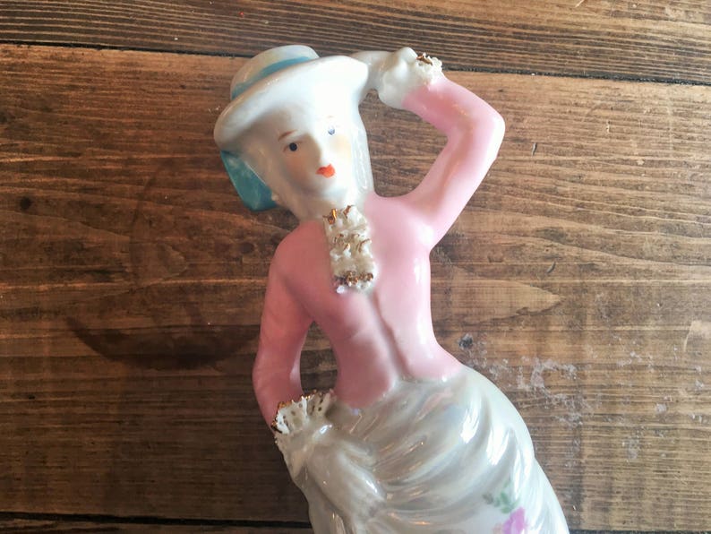 Porcelain Unmarked Lady Figurine With White Hat/pink Blouse & Etsy