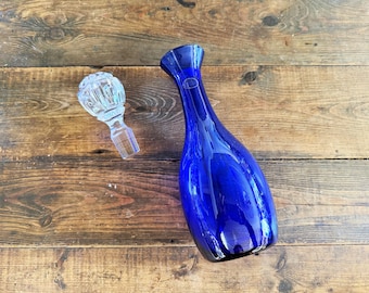 Carafe vintage en verre bleu cobalt avec bouchon en verre Carafe en verre vintage Accessoires de bar