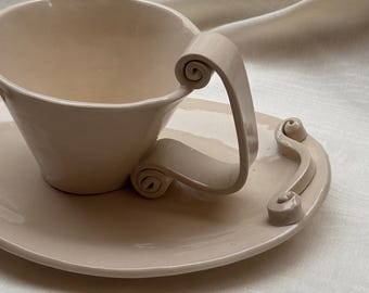 Ceramic Scroll Latte Mug with Sidecar Plate Set - Customizable