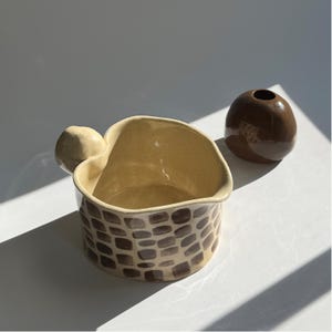 Handmade Matcha Bowl + Whisk Holder – Glossy Speckled Stoneware with Hand-Painted Seashell Design – 12 oz