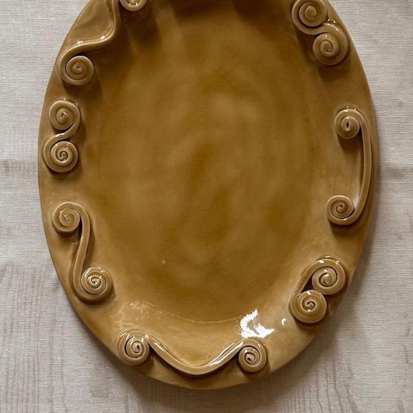 Petit Platter for Serving with Scroll Detail in Honey Gloss