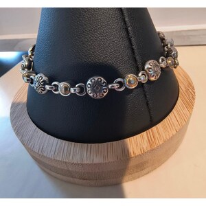 Brighton Silver Gold Heart Charm Bracelet Crystal Scrollwork Two Tone 8 Inch Bild 3