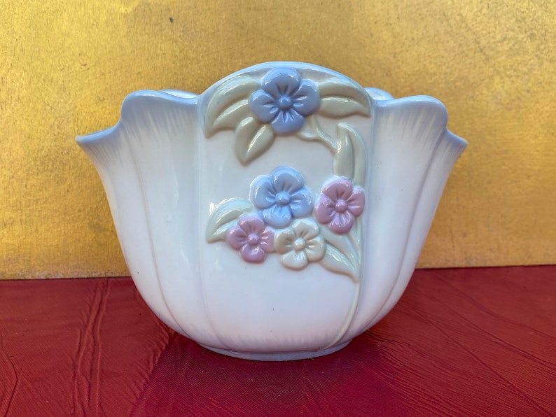 Vintage FTD Vase Basketspecially for Youembossed Floral Etsy