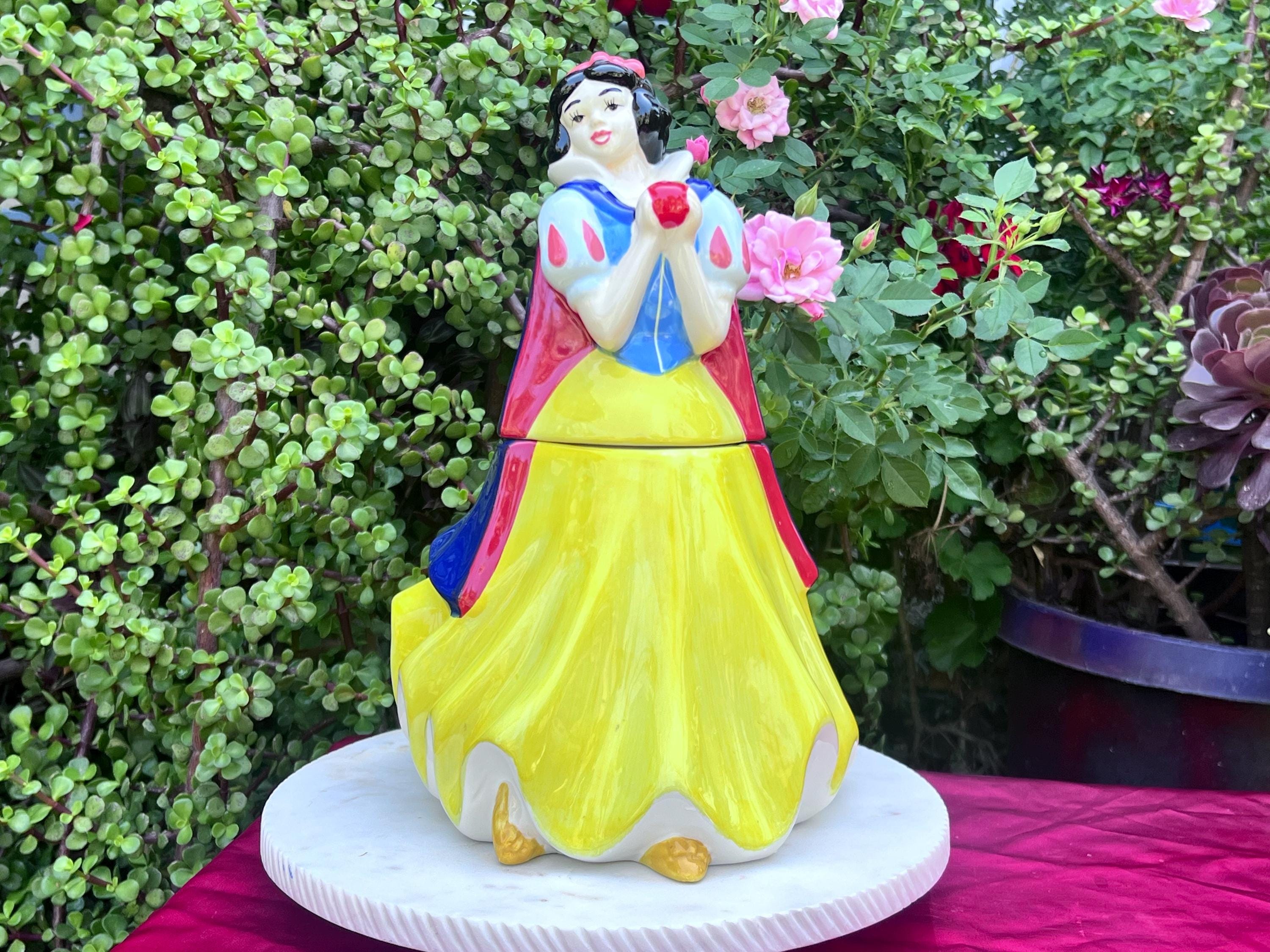 LENOX DISNEY 白雪姫 2005 クッキー入れ 保管陶器 LENOX DISNEY 白雪姫 2005 クッキー入れ 保管陶器 Walt Disney