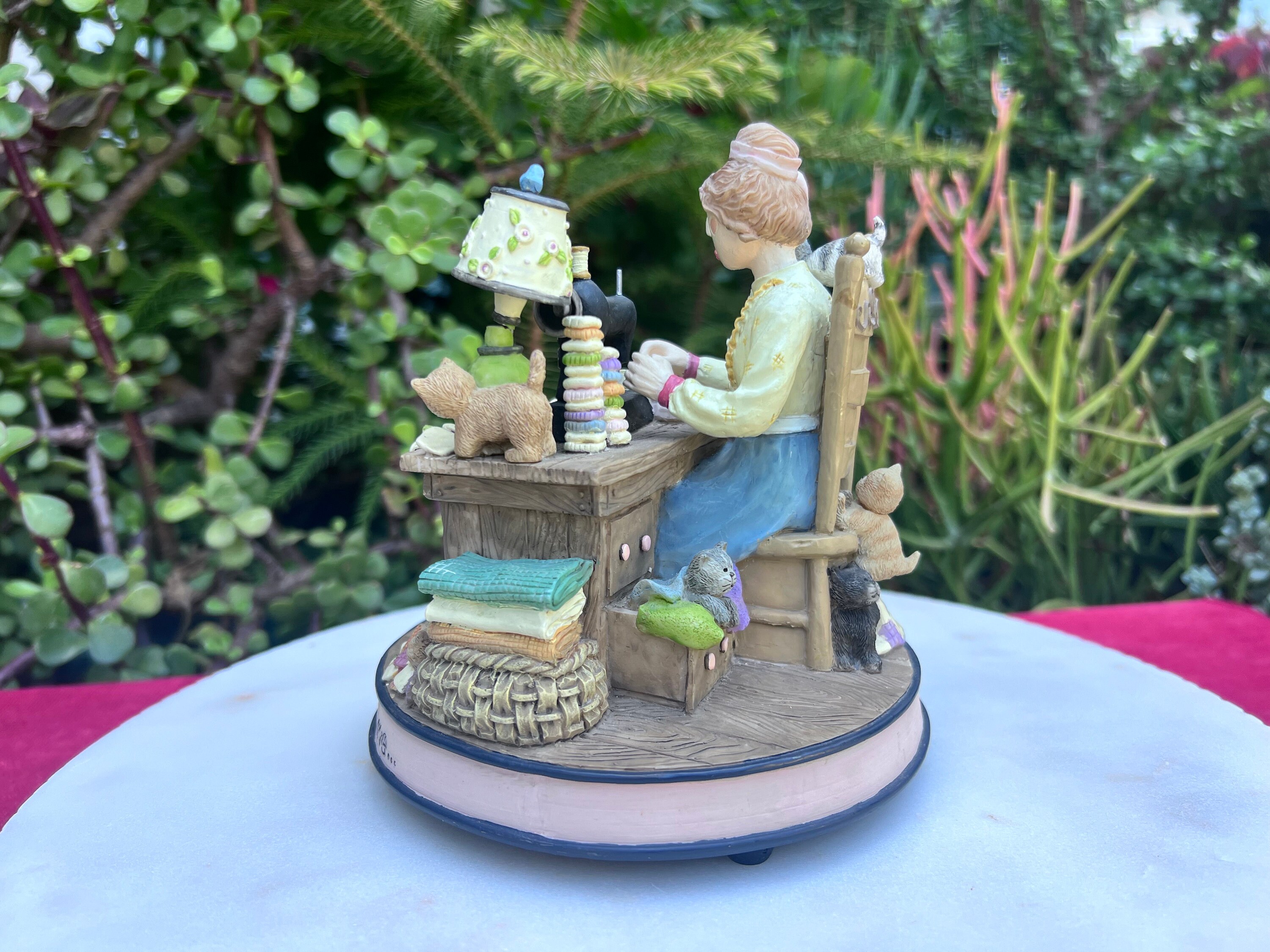 Ruth Ninneman Sewing Music Box: Memories Are Stitched With Love - Etsy display picture 1