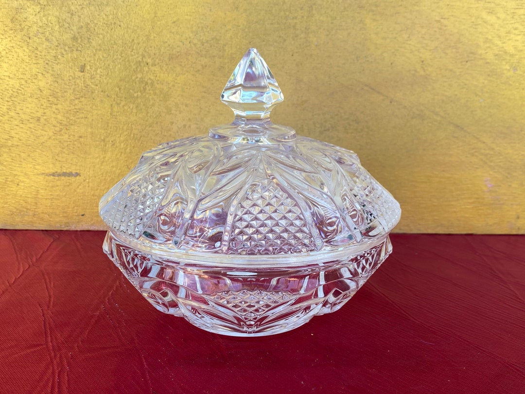Vintage Clear Glass Bowl With Lid,heavy Candy Dish,glass Dinnerware