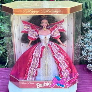 Happy Holiday Barbie Doll 1997 Special Edition,Holiday Barbie,Decorative Barbie,Collectible Barbie,Rare Barbie Doll,Collectors Barbie