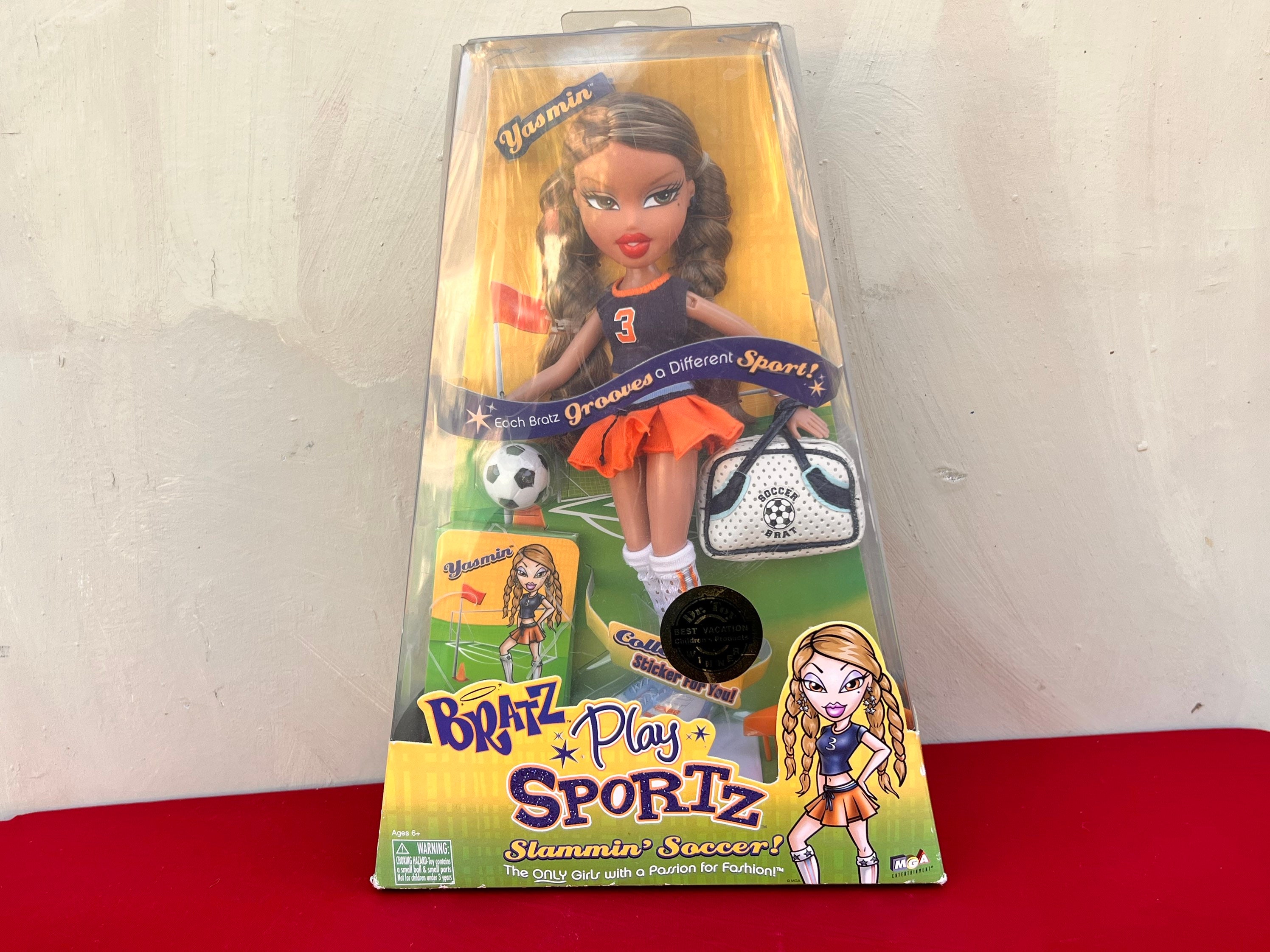 Rare Bratz Play Sports Slammin Soccer Yasmin Doll,decorative Doll