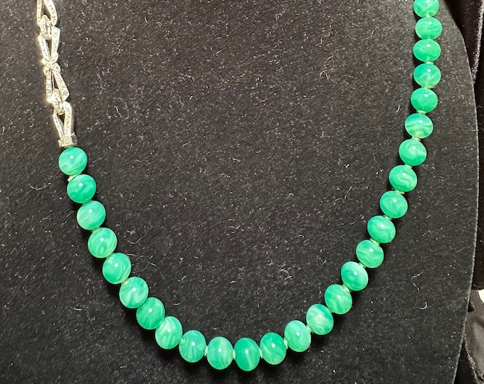 Vintage Knotted Green Strand Rhinestone Necklace