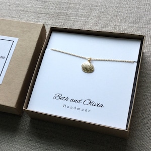Gold Shell Necklace, seashell necklace, personalized necklace, beach necklace, shell charm necklace, beach jewelry, clam shell necklace