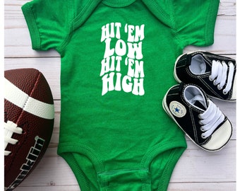 Kelly Green Hit em Low Hit em High | Philadelphia Eagles bodysuit | Toddler Tee | Baby Gift | Unisex | Gender Neutral | Philly Football