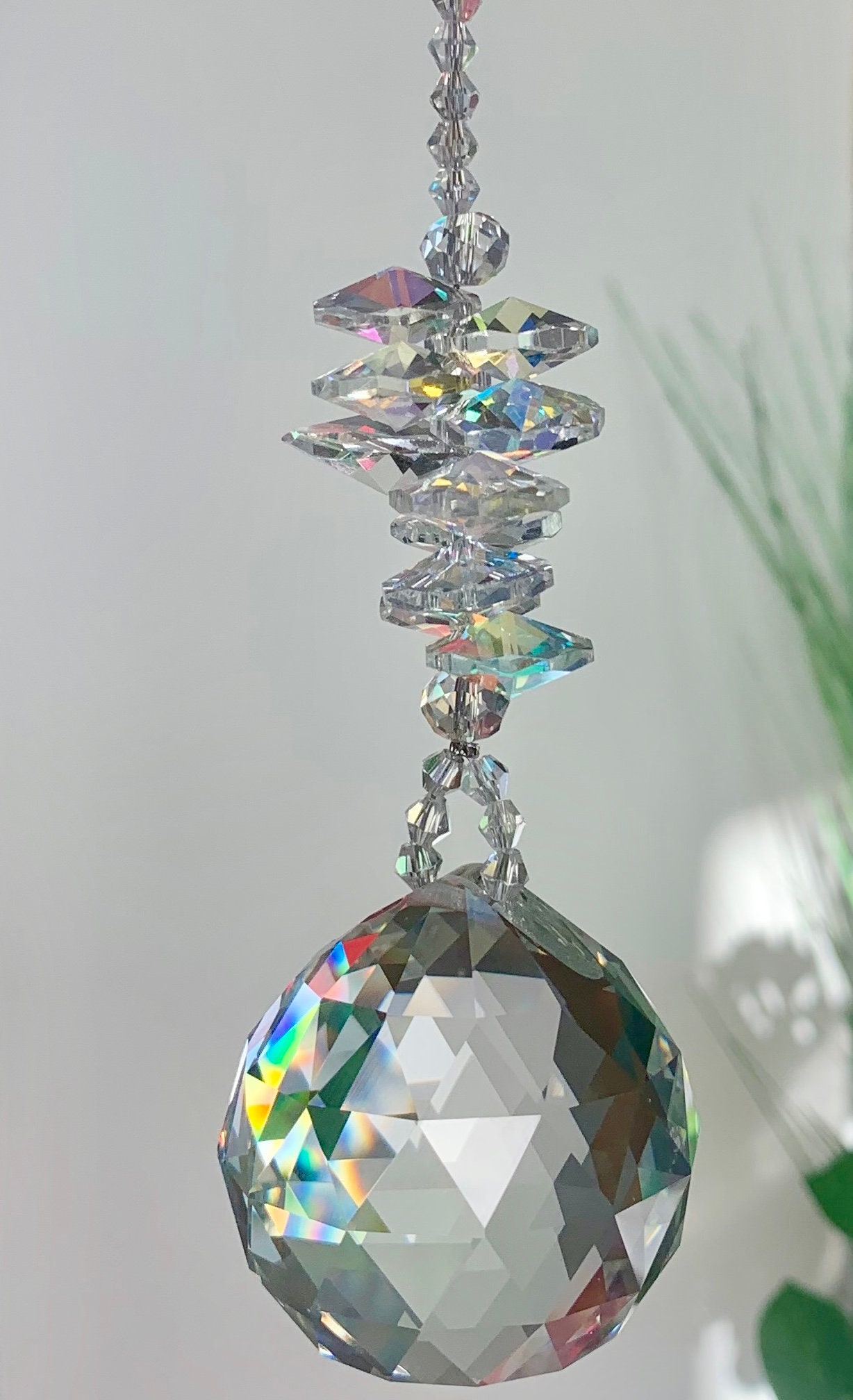 Feng Shui Kristallkugel Anhänger – Regenbogen-Suncatcher, Bunt, Mit Metallring Zum Aufhängen, Für Fenster & Dekoration