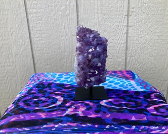 Brazillian Amethyst on a stand in Excellent Condition, SSD360