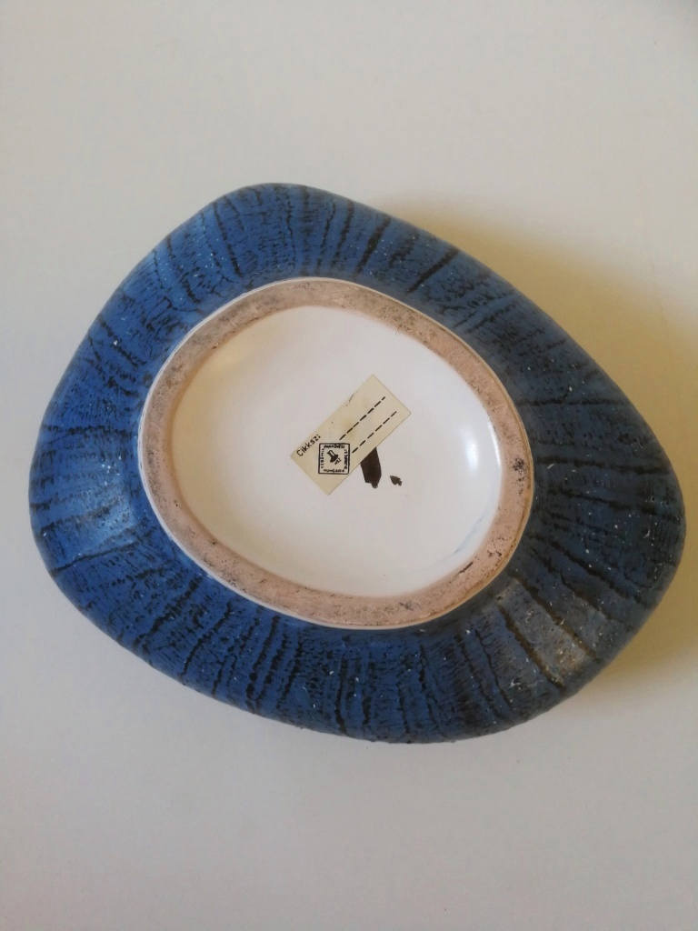 Iparmuvesz Keramia Hungary fatlava Lora