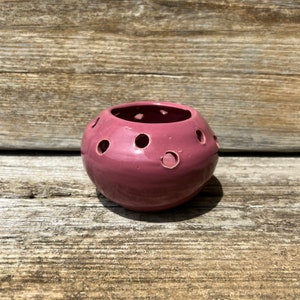 Kentucky Pottery Maroon Burgundy Rounded Flower Frog Vase Bowl. Cornelison?