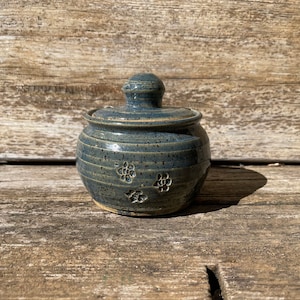 Blue Studio Pottery Honey Pot with Bees Signed Lee Anne