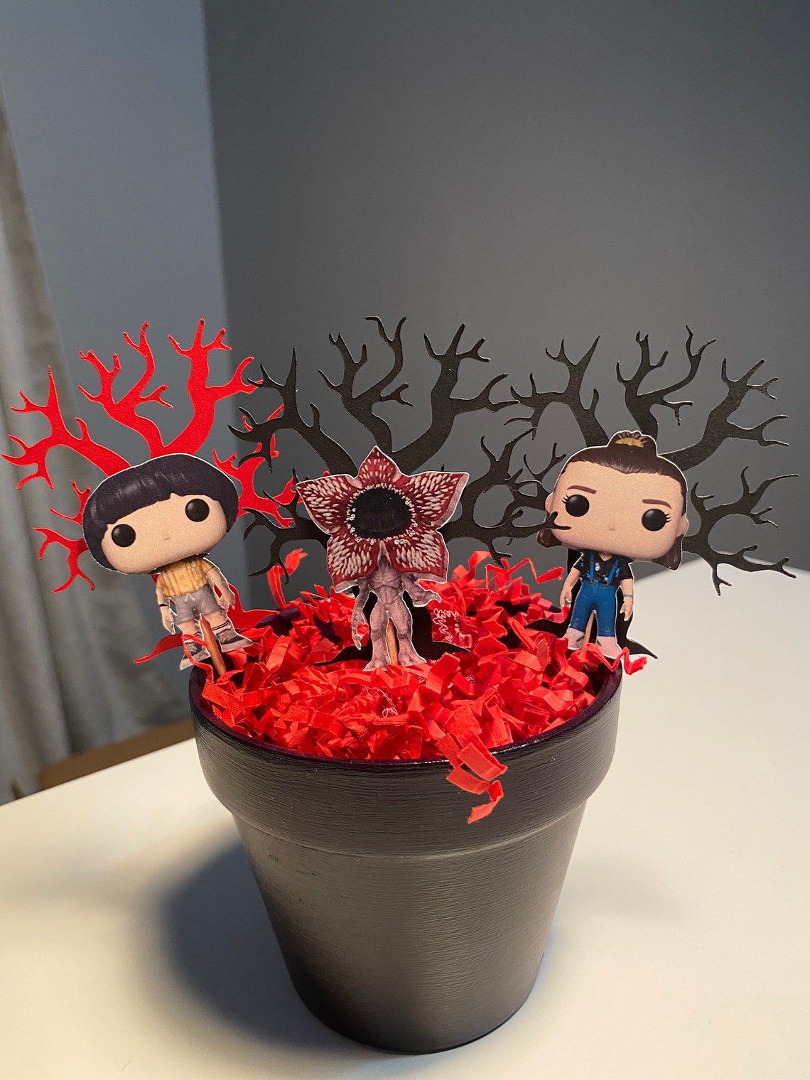12 Stranger Things Cupcake Toppers Stranger Things Toothpick - Etsy