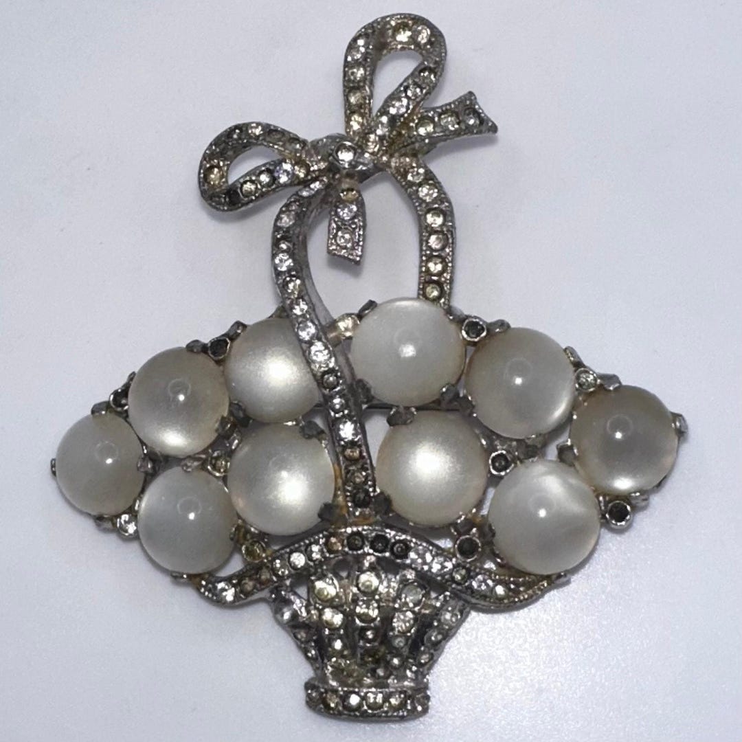 Coro 1941 Silver Rhodium Plated White Moonglow Lucite Rhinestones