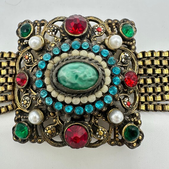 Early Hollycraft 1940s Austro-hungarian-style Gold Tone 